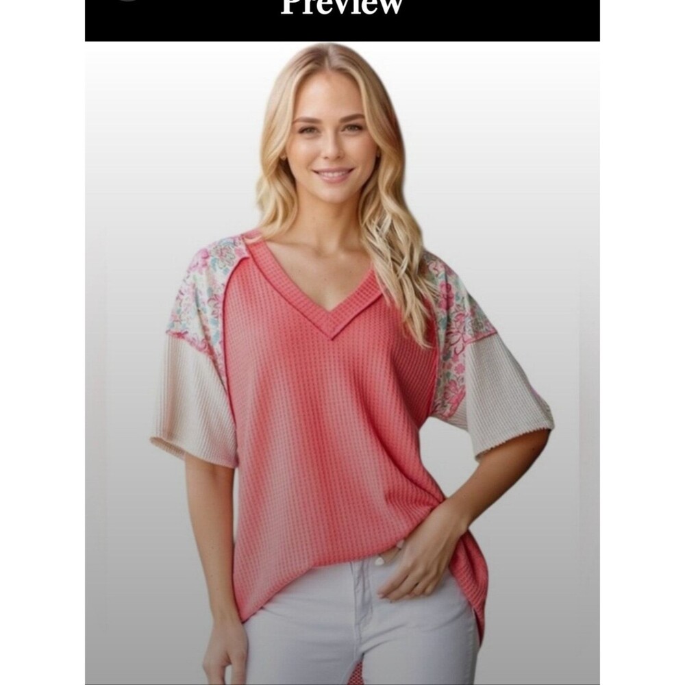 Heimish Coral Short Sleeve Waffle Knit and Floral Top NWT